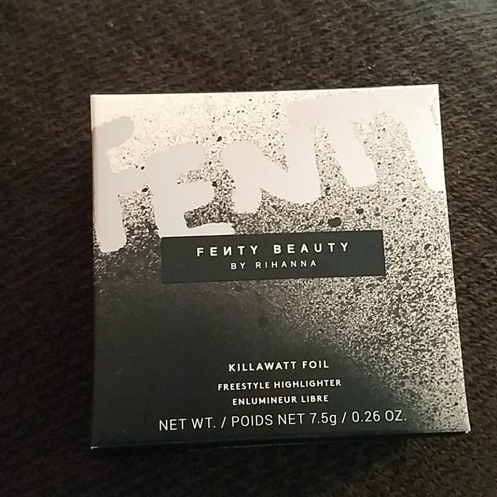 Fenty Beauty killawatt foil highlighter
